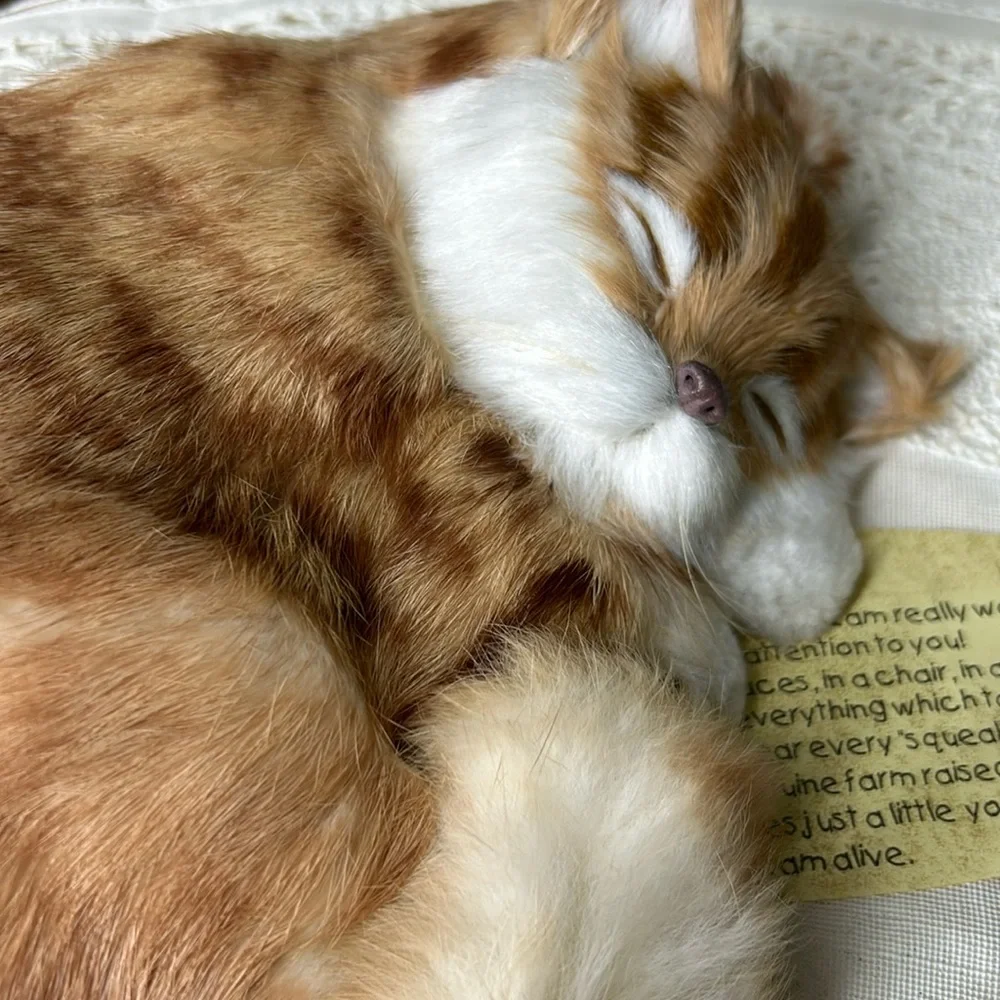 🖤NEW💕Sleeping Cat model decor with real rabbit fur - Picture 8 of 12